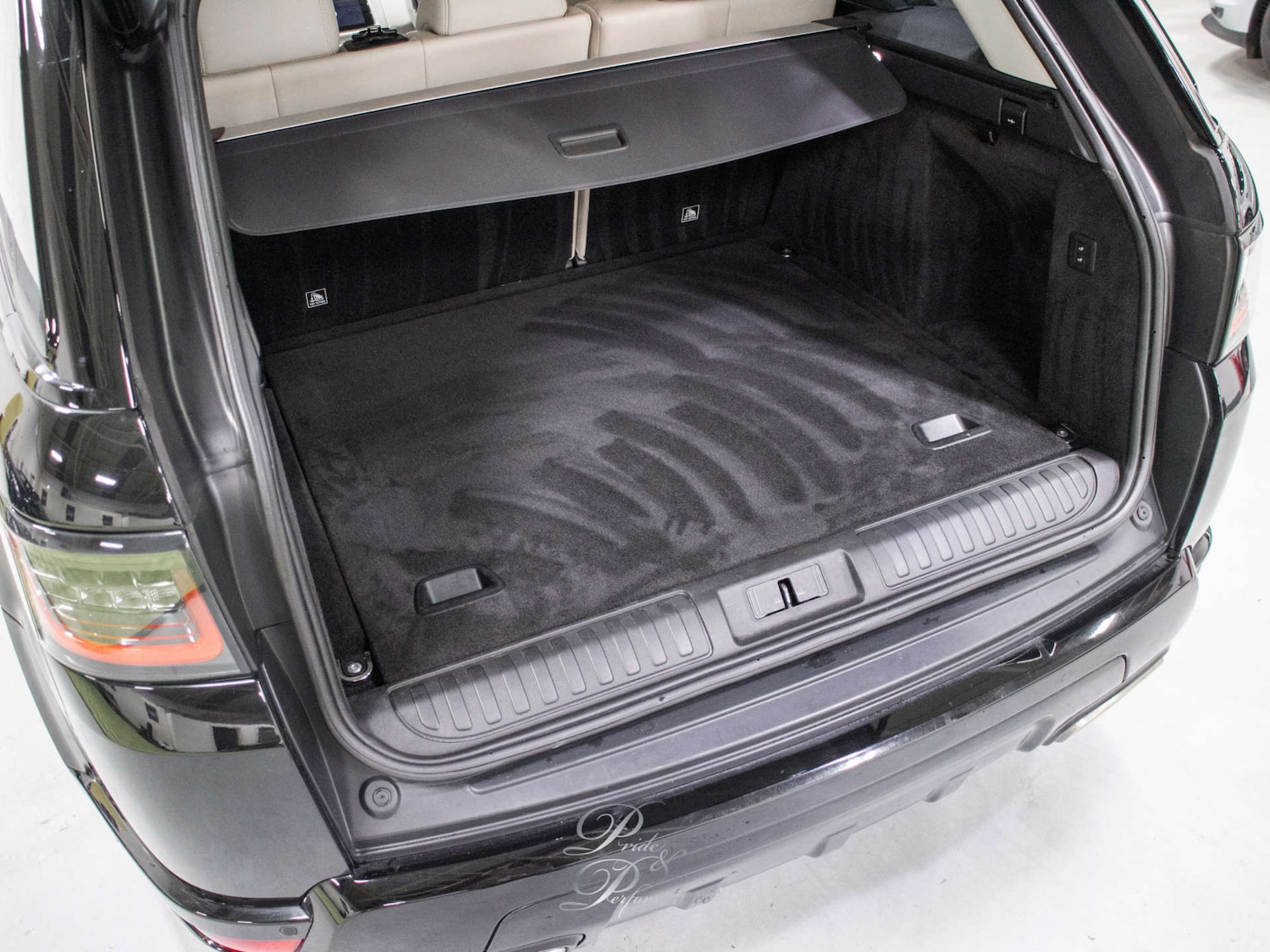 Used Land Rover Range Rover Sport 2018 for sale - 76486559: Photo 20