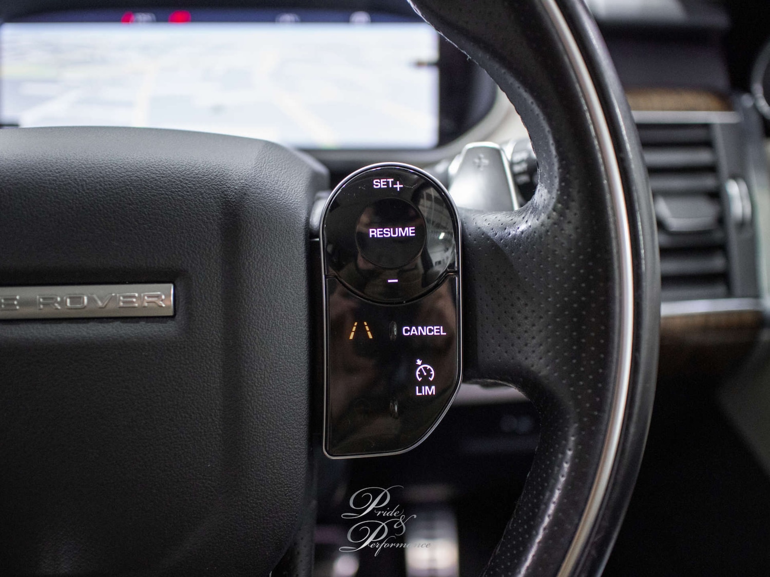 Used Land Rover Range Rover Sport 2018 for sale - 76486559: Photo 32