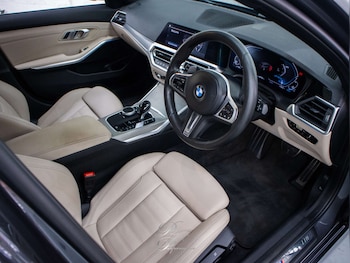 Used BMW 3 Series 2020 for sale - 78901203: Photo
