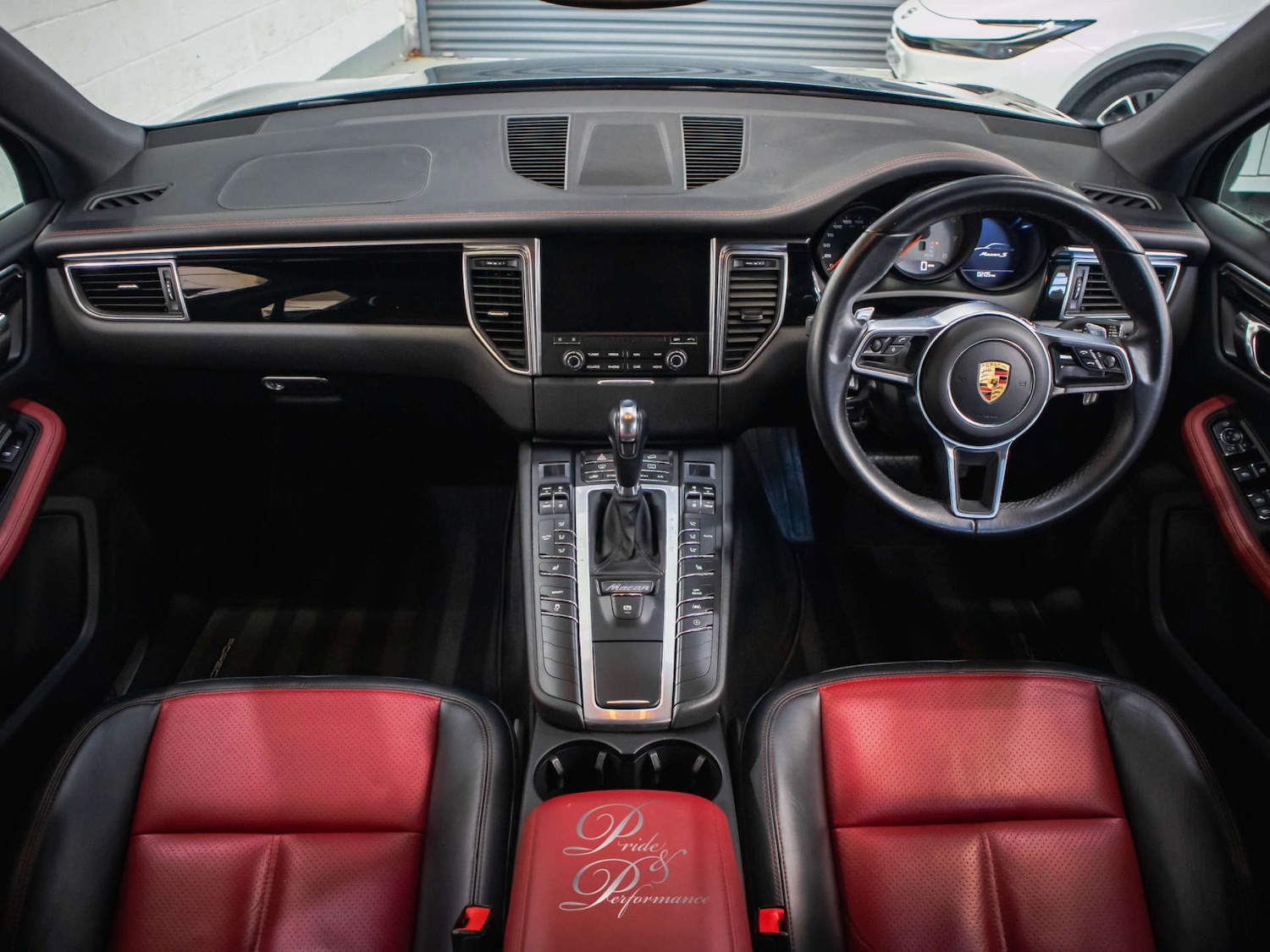 Used Porsche Macan 2018 for sale - 76900089: Photo 12