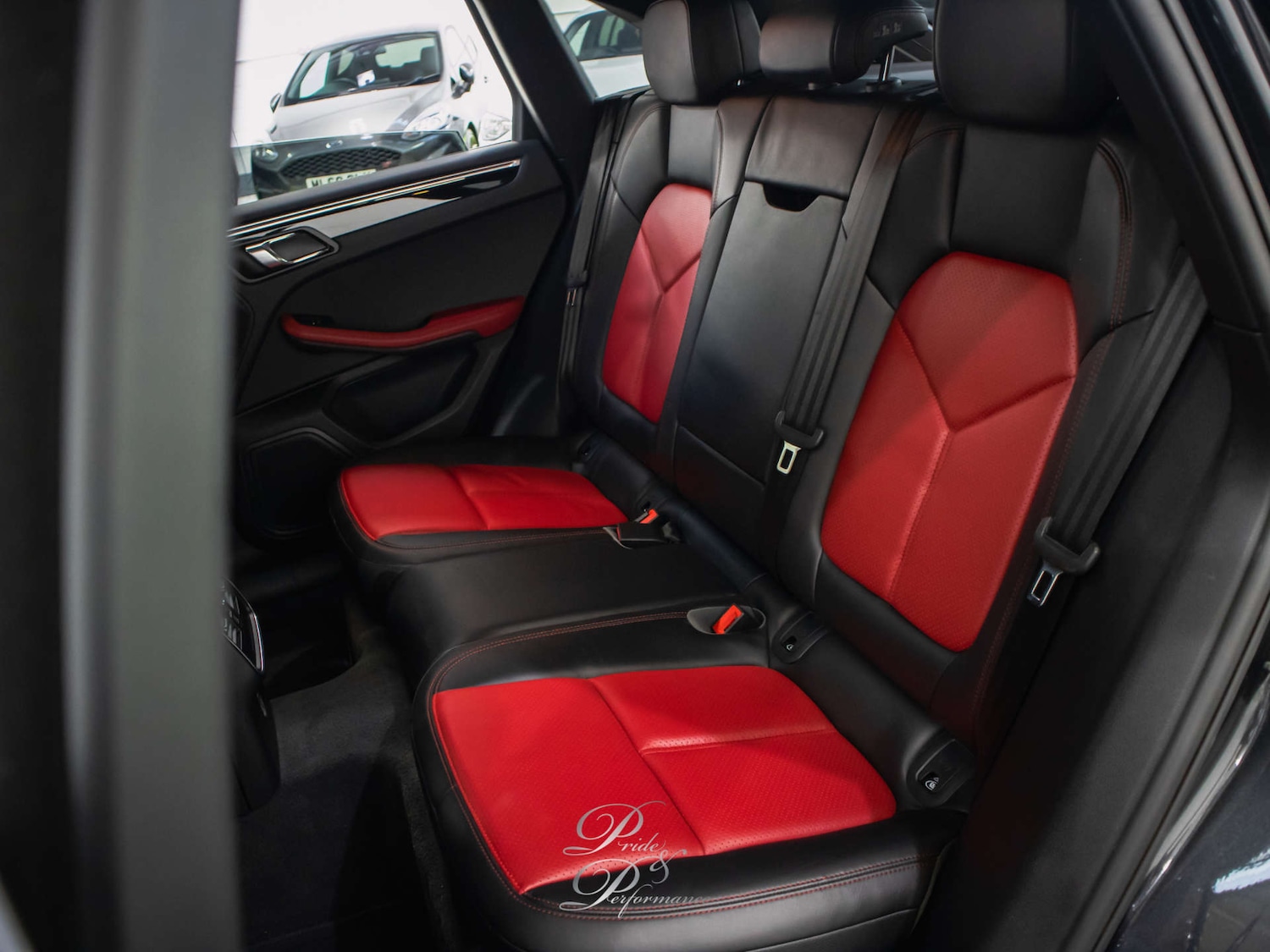 Used Porsche Macan 2018 for sale - 76900089: Photo 24