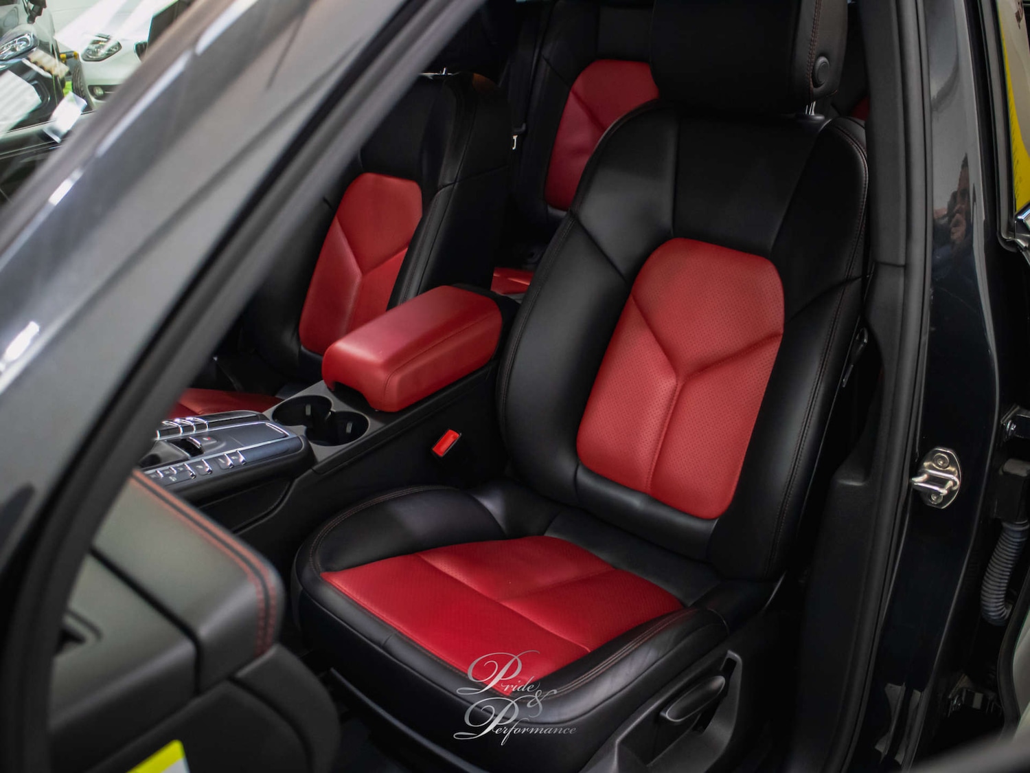 Used Porsche Macan 2018 for sale - 76900089: Photo 31