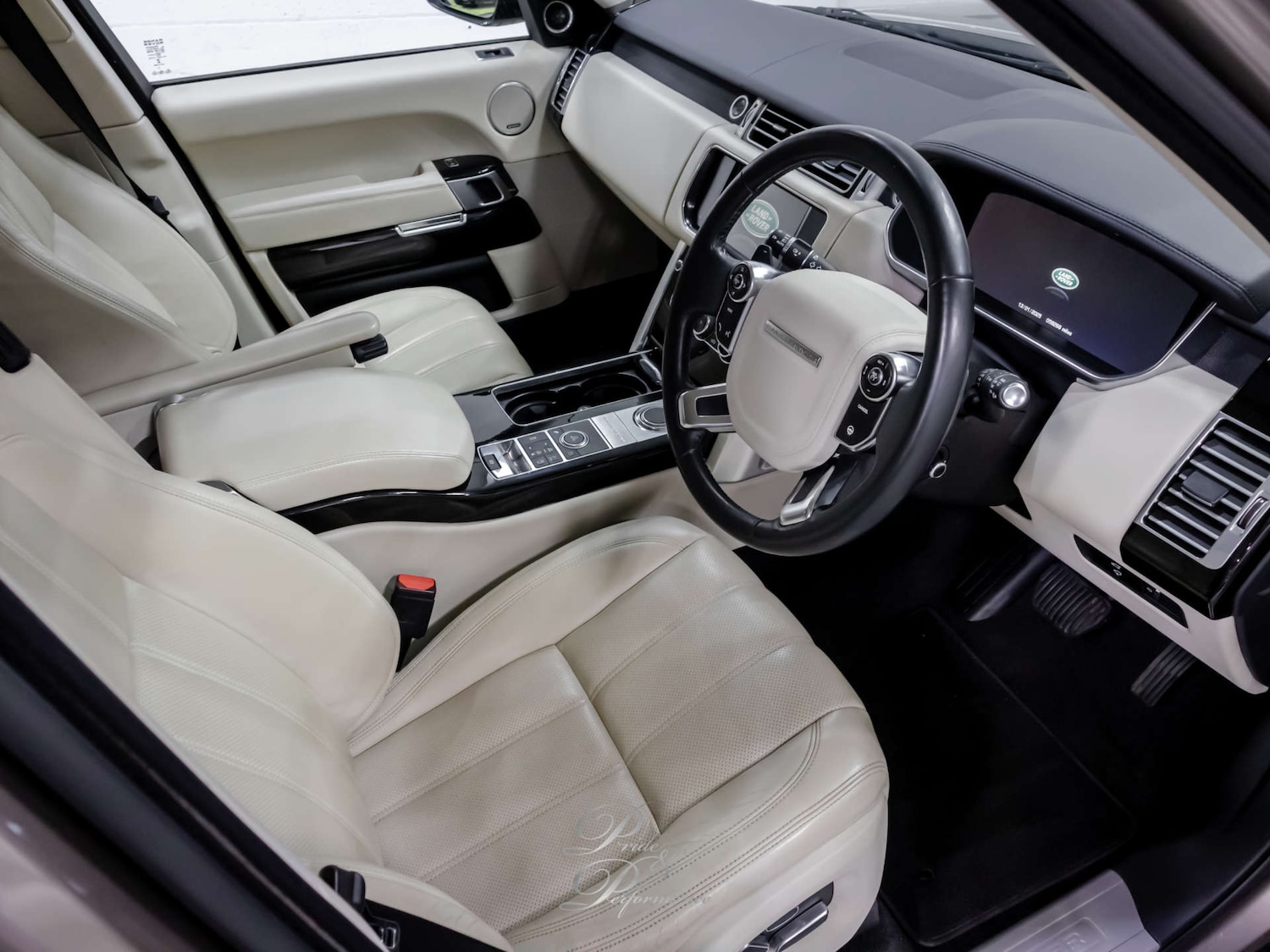 Used Land Rover Range Rover 2014 for sale - 76465968: Photo 2