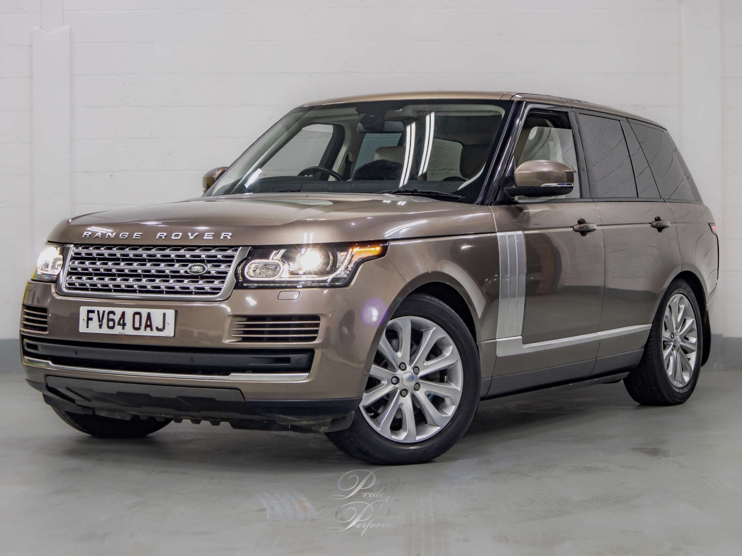 Used Land Rover Range Rover 2014 for sale - 76465968: Photo 3