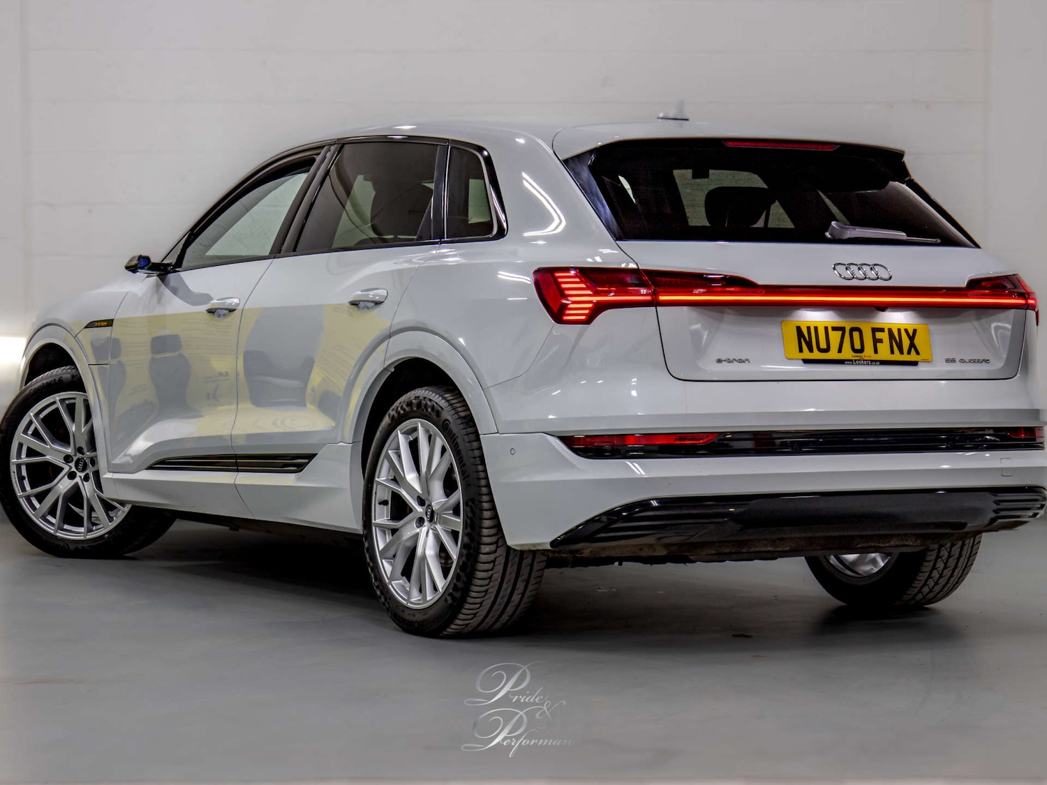 Used Audi e-tron 2020 for sale - 77434587: Photo 9