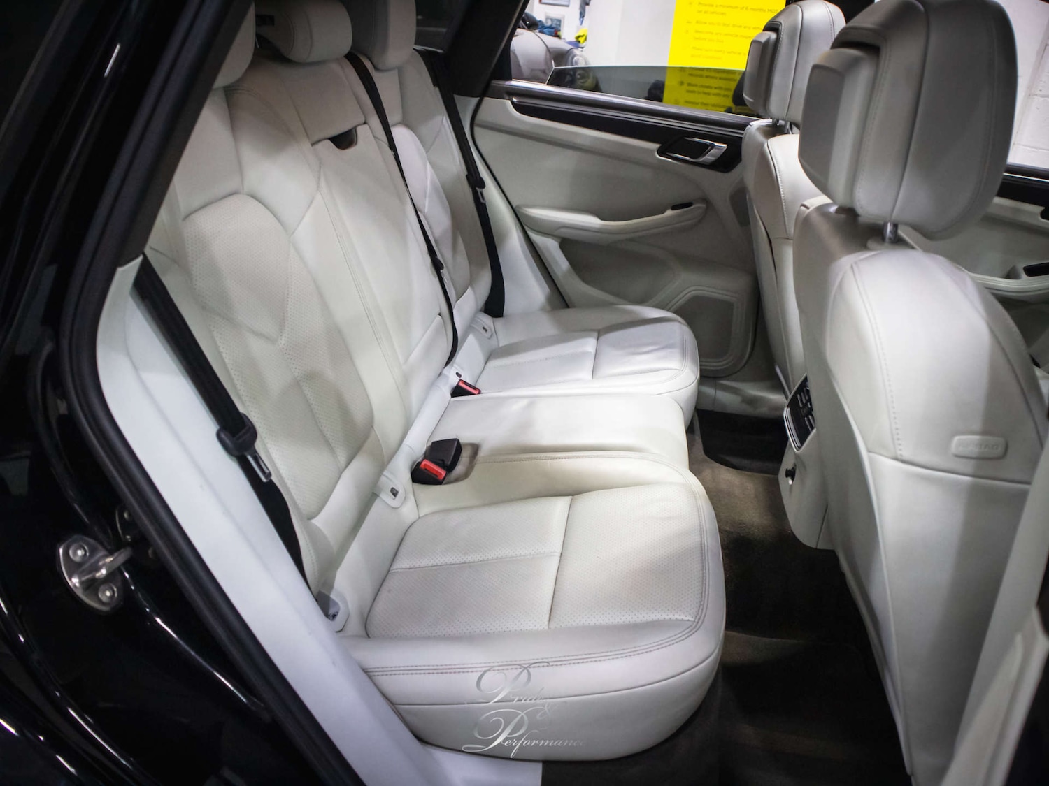 Used Porsche Macan 2016 for sale - 77431853: Photo 17