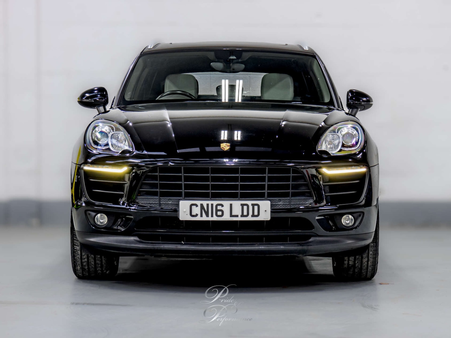 Used Porsche Macan 2016 for sale - 77431853: Photo 4