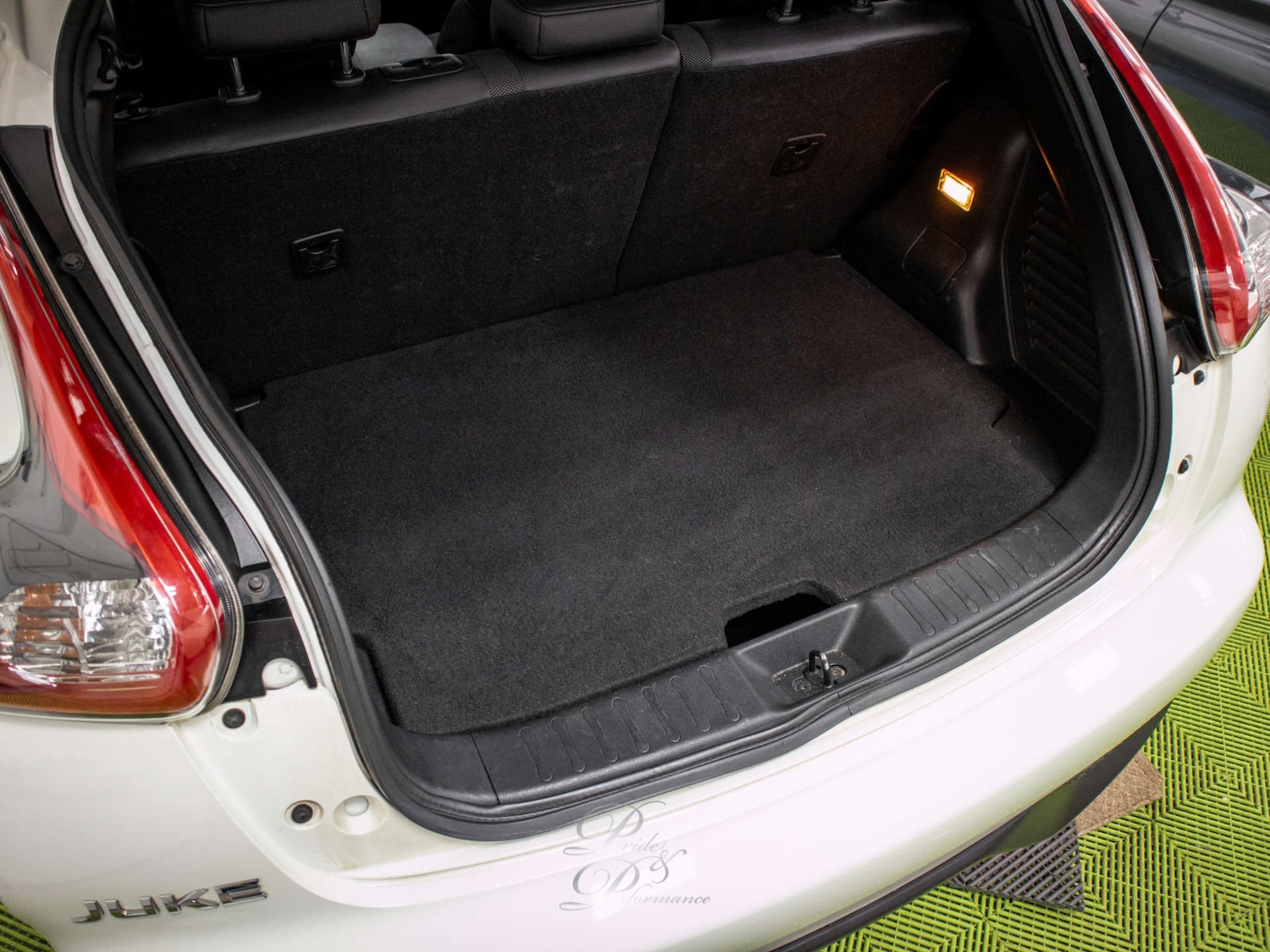 Used Nissan Juke 2017 for sale - 76134533: Photo 19