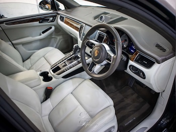 Used Porsche Macan 2016 for sale - 78299961: Photo