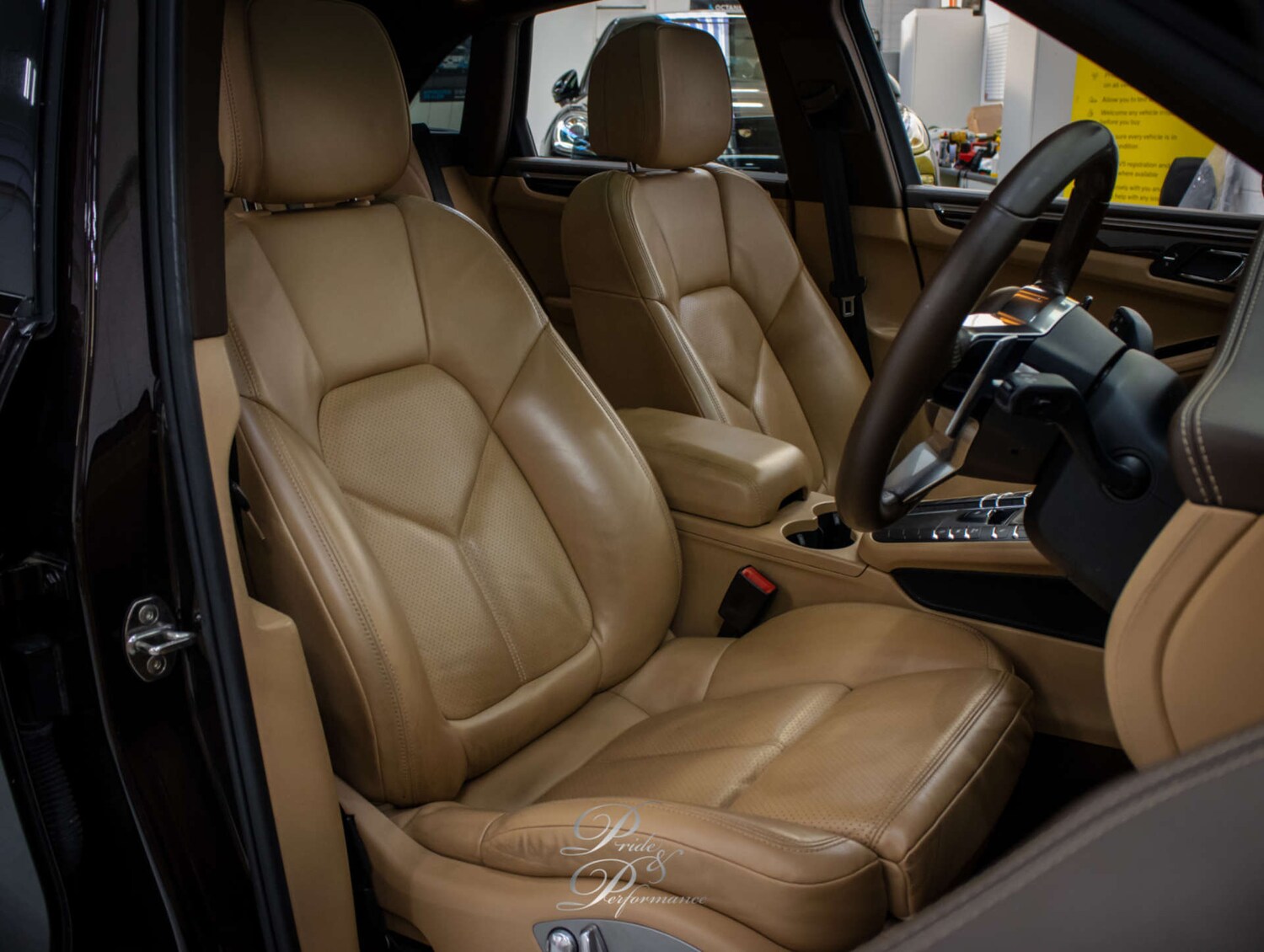 Used Porsche Macan 2017 for sale - 78148810: Photo 21