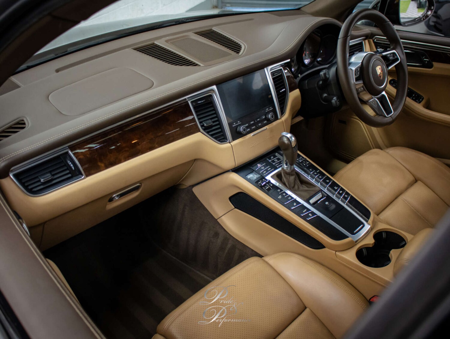 Used Porsche Macan 2017 for sale - 78148810: Photo 30