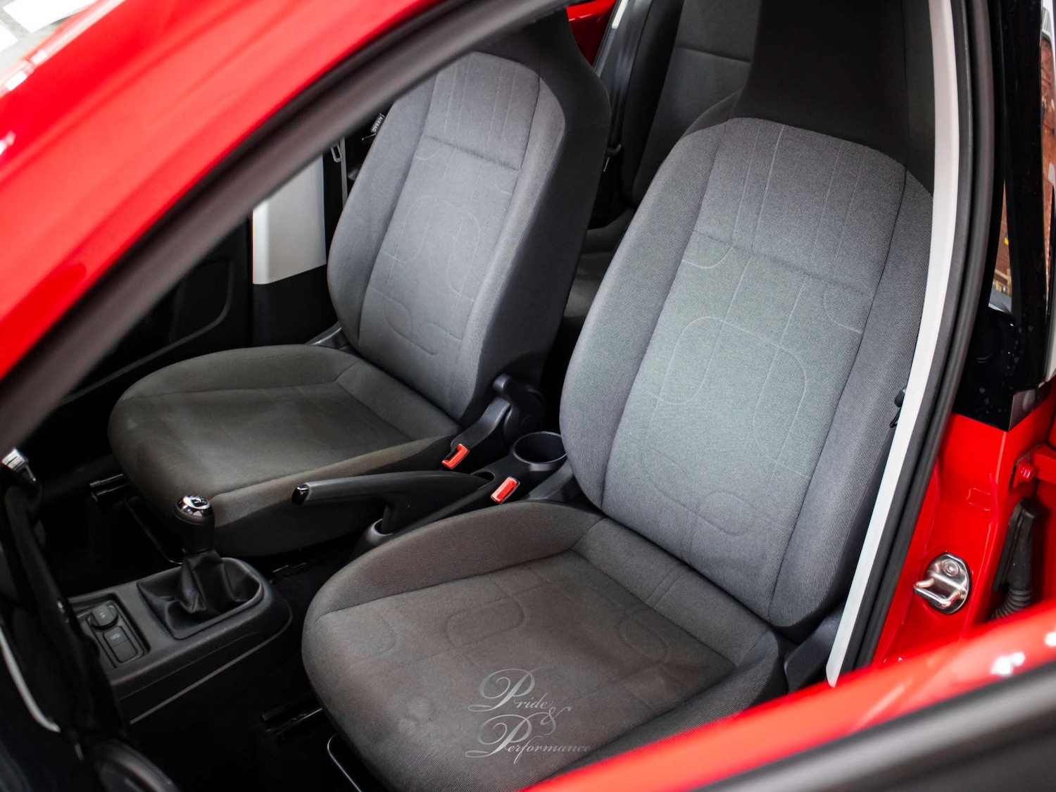 Used Volkswagen up! 2015 for sale - 76197189: Photo 25