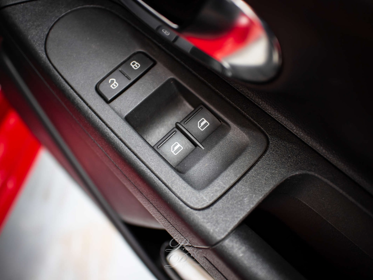 Used Volkswagen up! 2015 for sale - 76197189: Photo 26