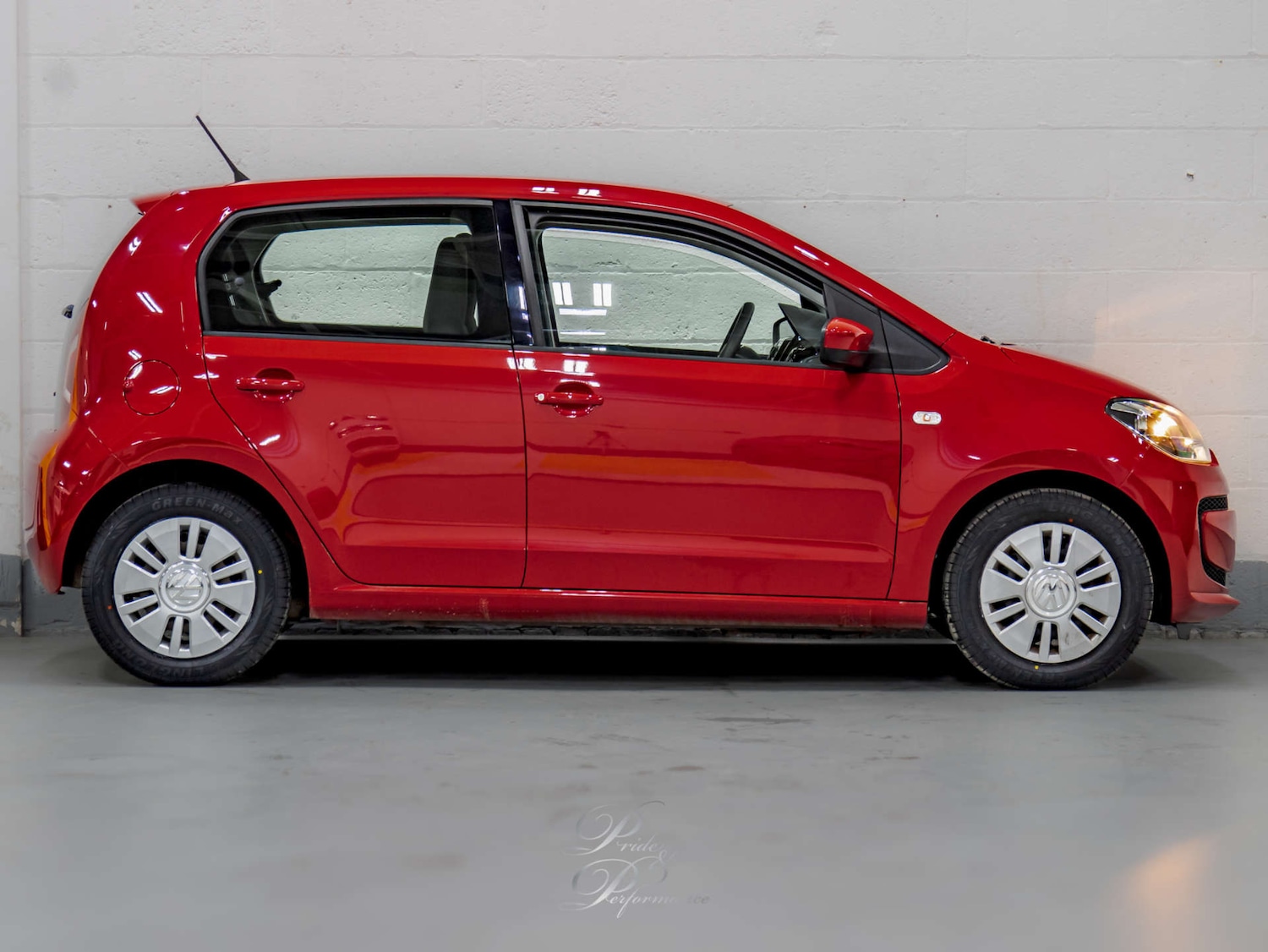 Used Volkswagen up! 2015 for sale - 76197189: Photo 6