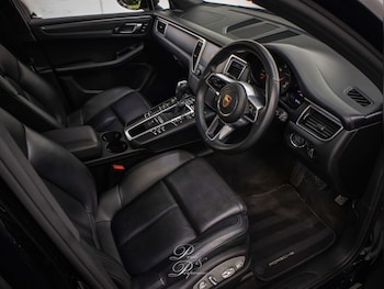 Used Porsche Macan 2017 for sale - 78246946: Photo