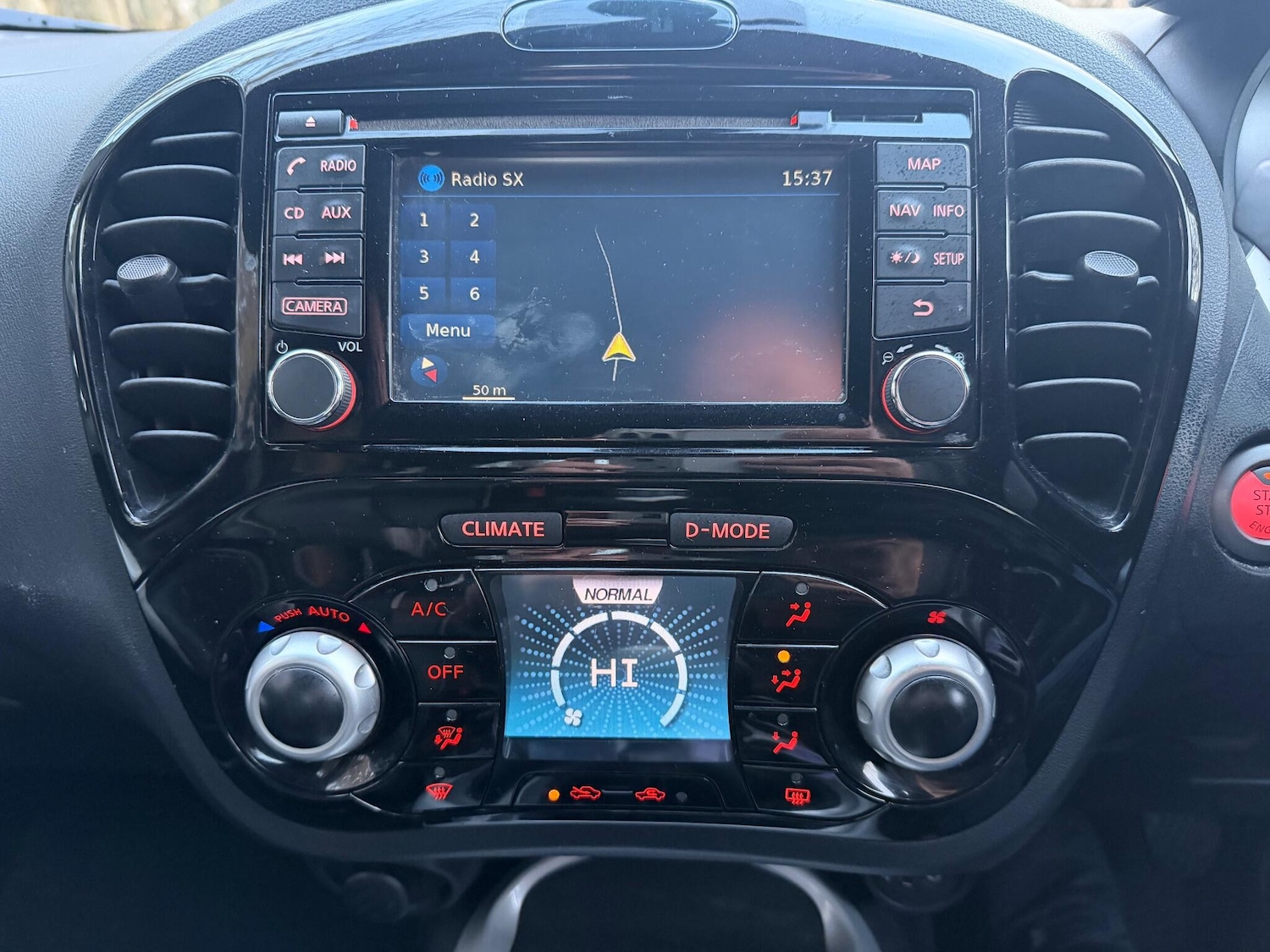 Used Nissan Juke 2015 for sale - 77120267: Photo 16