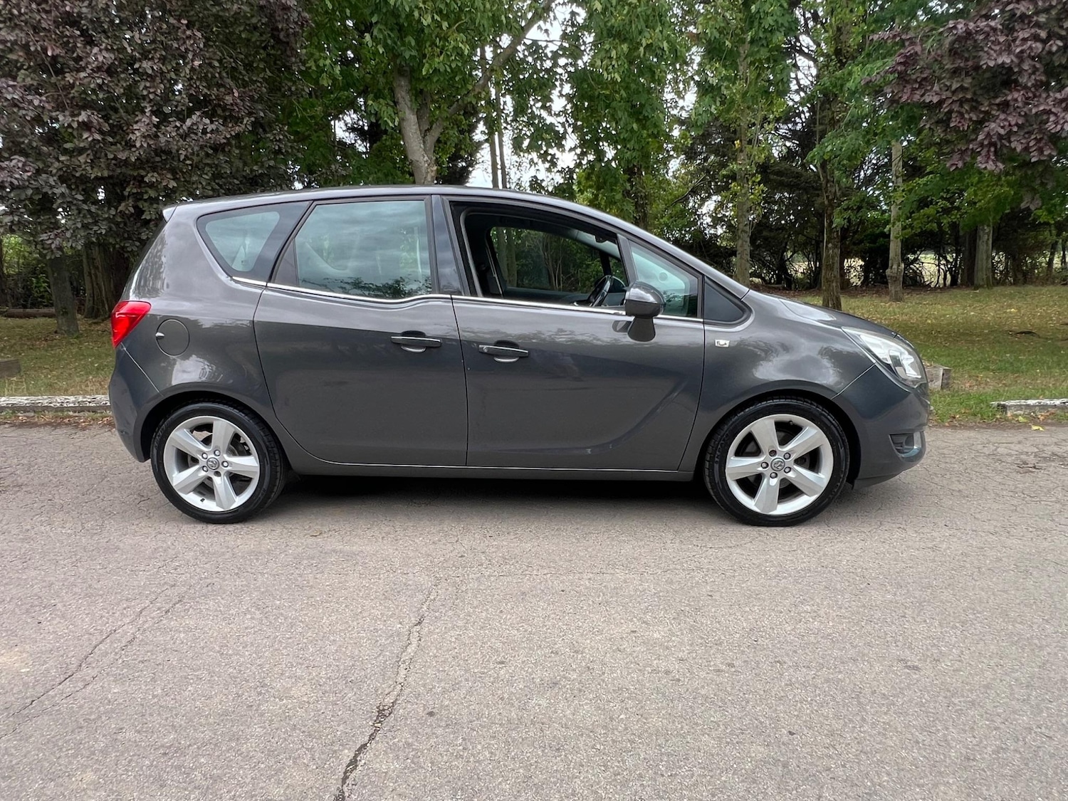 Used Vauxhall Meriva 2014 for sale - 77439648: Photo 7
