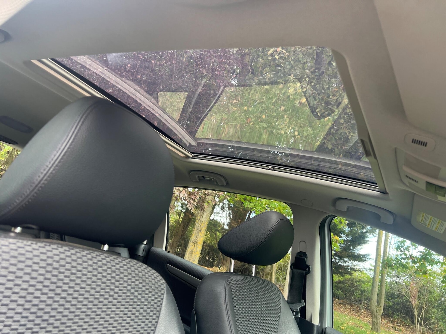 Used Mercedes-Benz B Class 2010 for sale - 76388557: Photo 16