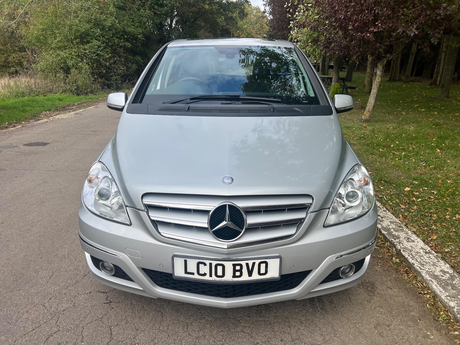 Used Mercedes-Benz B Class 2010 for sale - 76388557: Photo 4