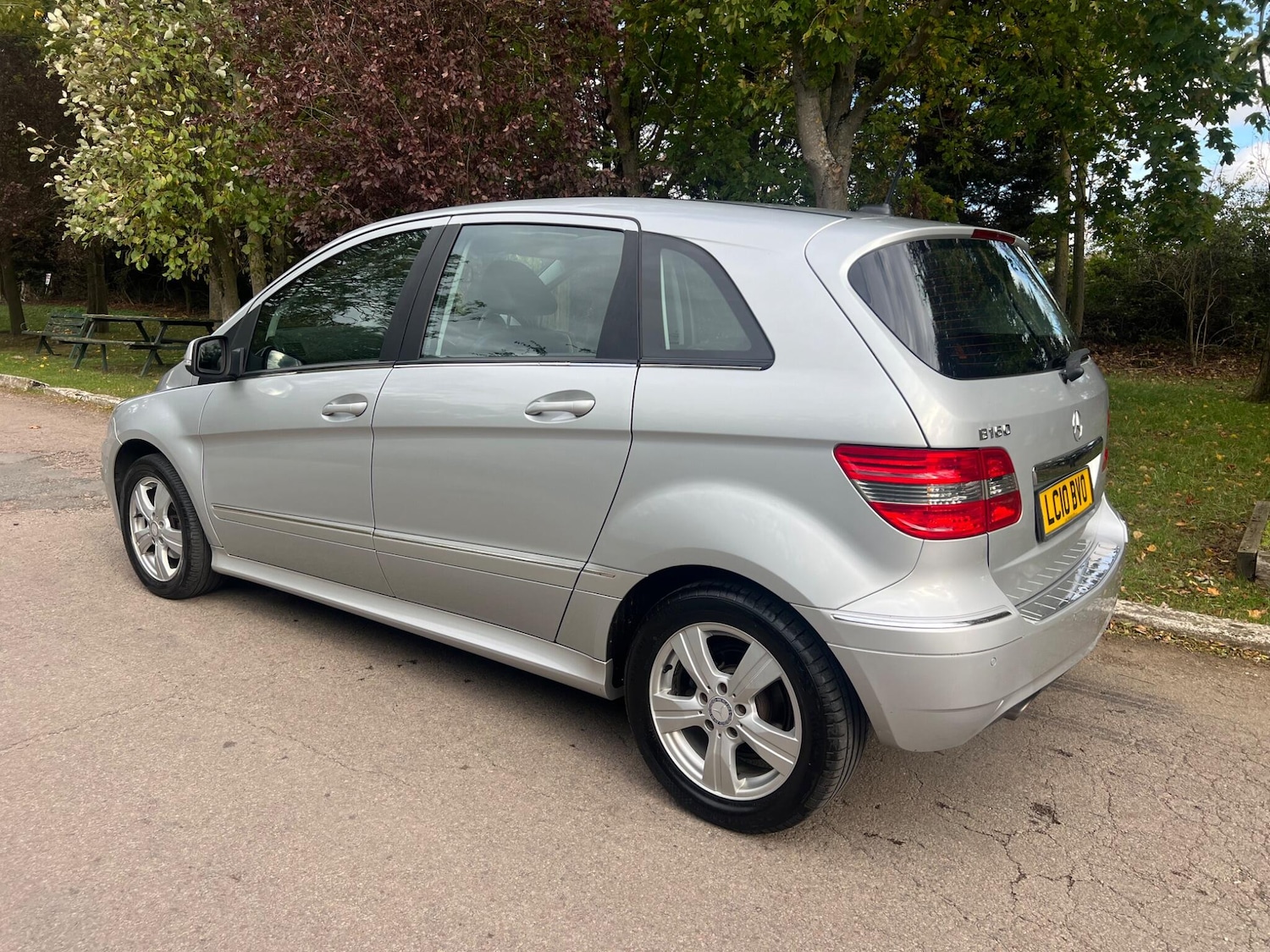 Used Mercedes-Benz B Class 2010 for sale - 76388557: Photo 8