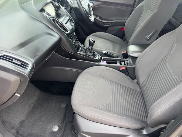Used Ford Focus 2016 for sale - 76326880: Photo 10