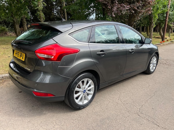 Used Ford Focus 2016 for sale - 76326880: Photo 9