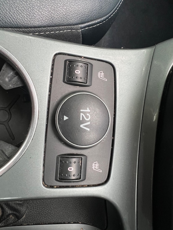 Used Ford C-Max 2013 for sale - 76199664: Photo 21
