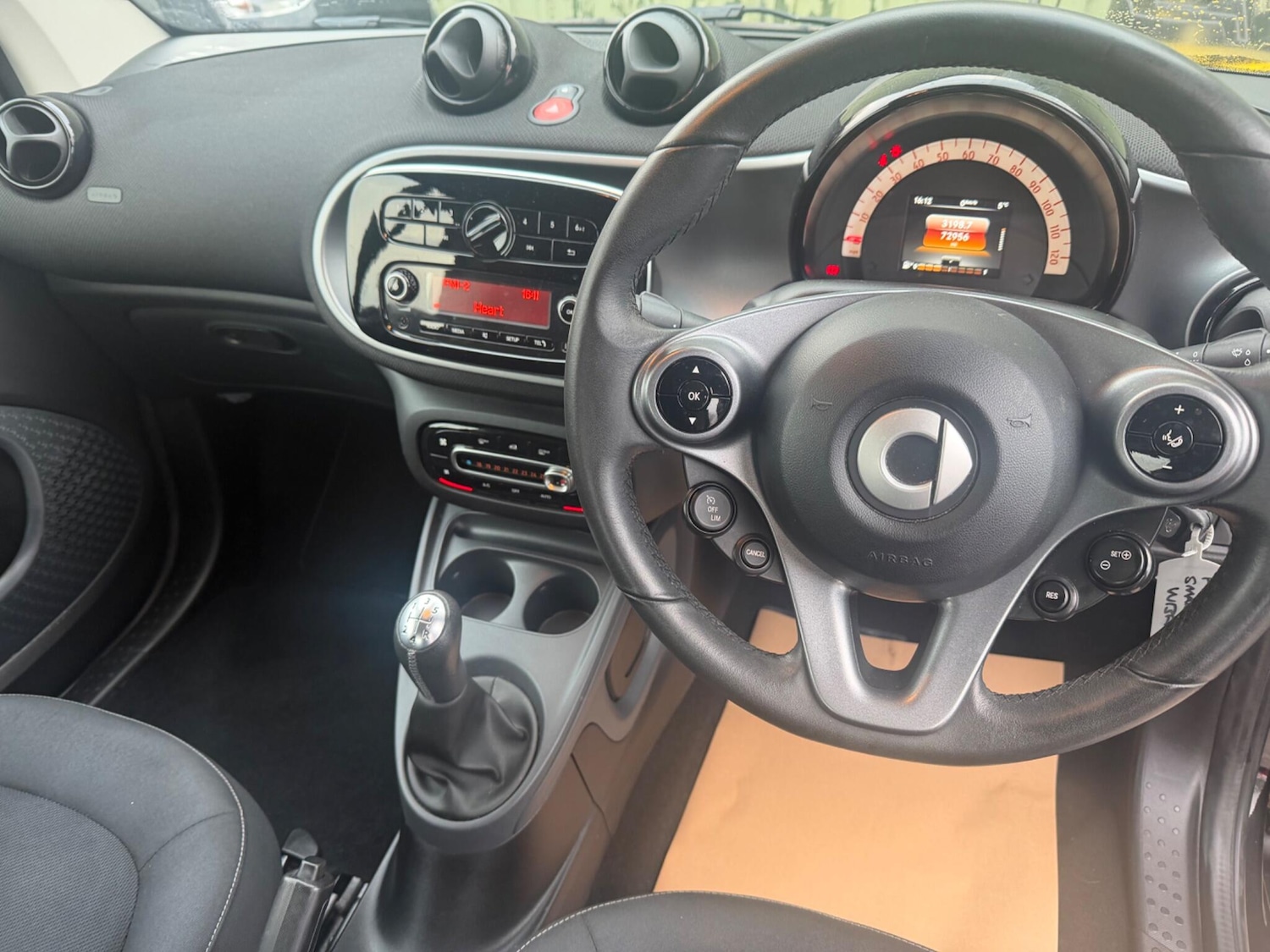 Used smart fortwo 2019 for sale - 77597620: Photo 10