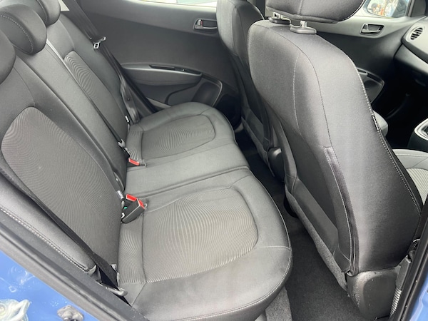 Used Hyundai i10 2017 for sale - 76238664: Photo 13