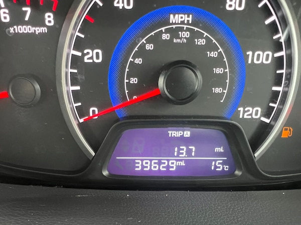 Used Hyundai i10 2017 for sale - 76238664: Photo 16