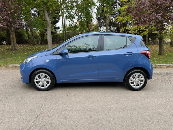 Used Hyundai i10 2017 for sale - 76238664: Photo 6