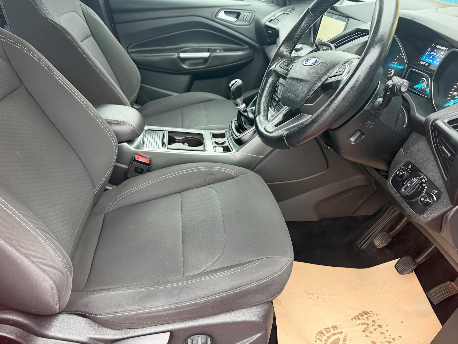 Used Ford Kuga 2017 for sale - 77144250: Photo 11