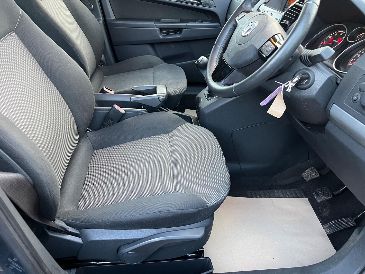 Used Vauxhall Zafira 2013 for sale - 76408976: Photo 11