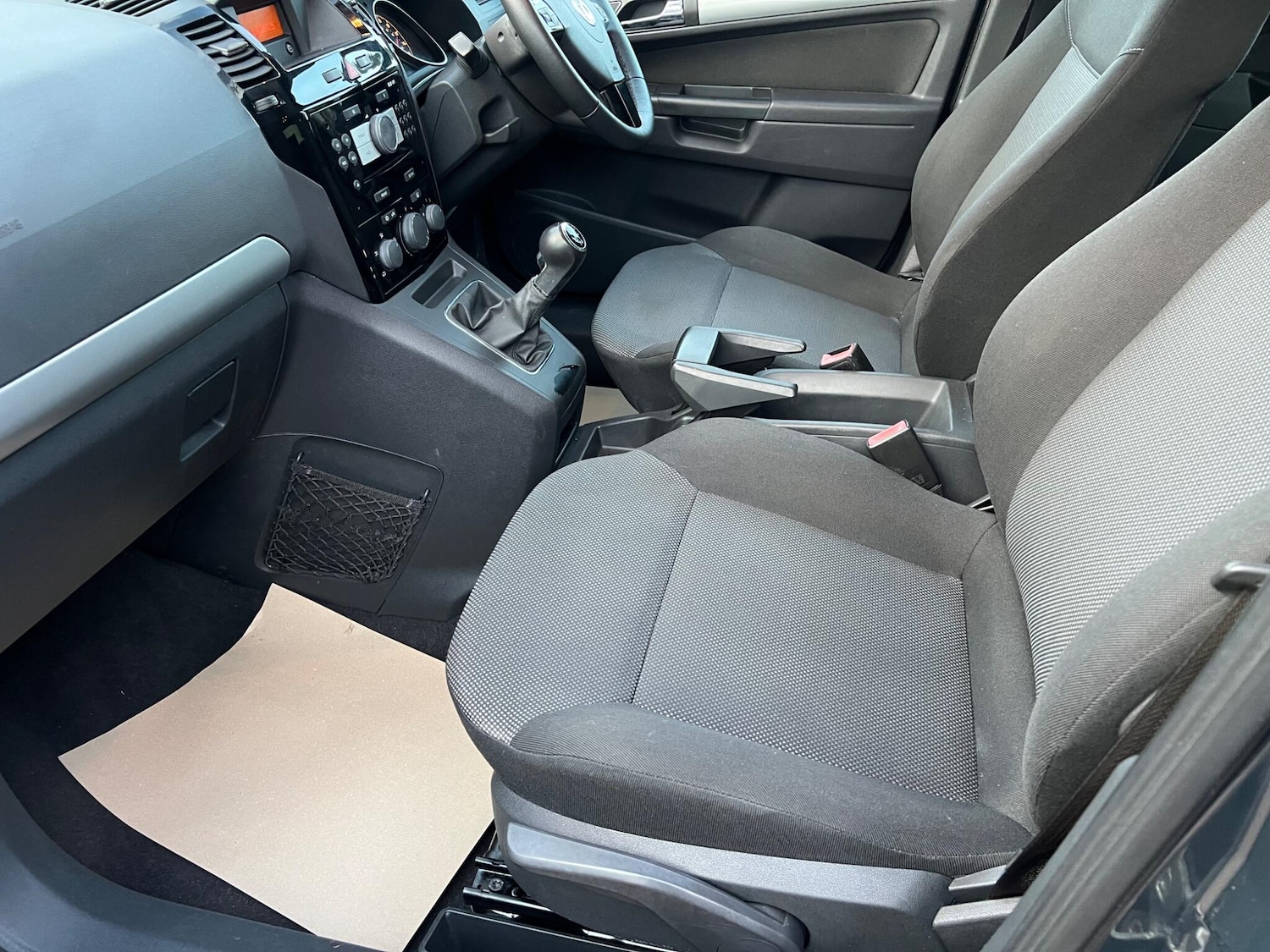 Used Vauxhall Zafira 2013 for sale - 76408976: Photo 12