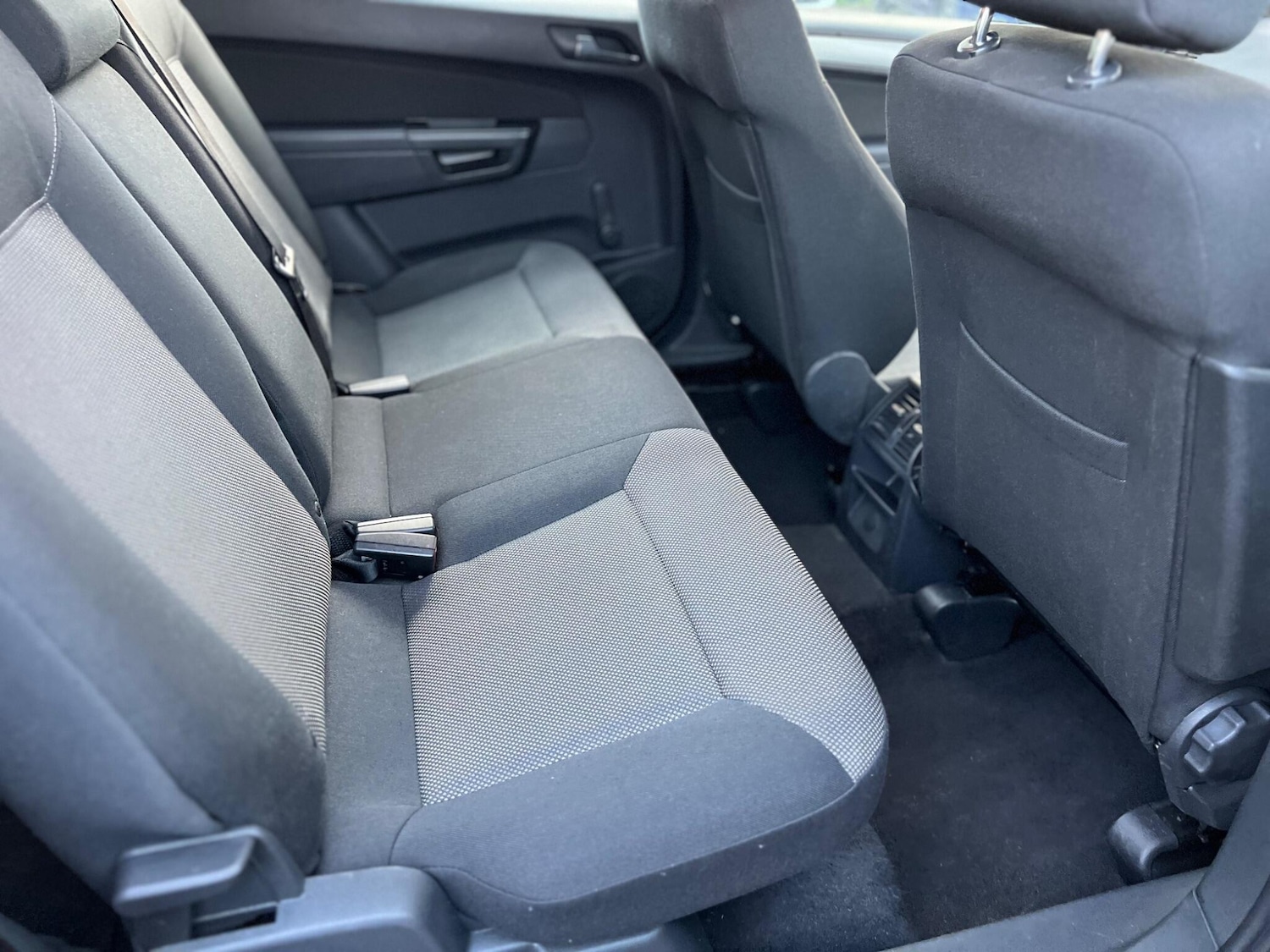 Used Vauxhall Zafira 2013 for sale - 76408976: Photo 13