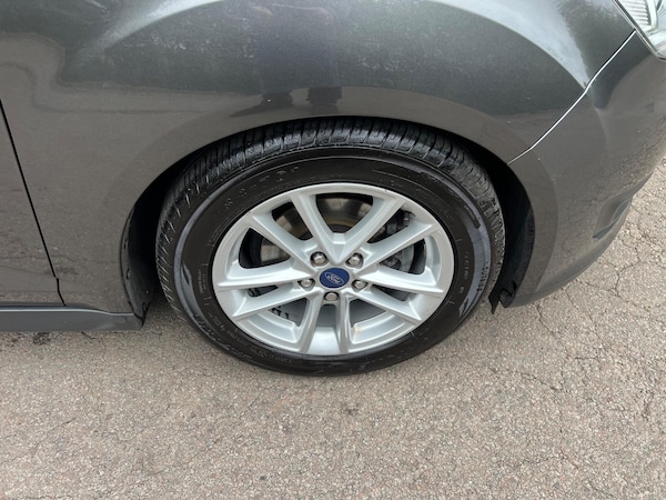 Used Ford C-Max 2017 for sale - 76239879: Photo 20