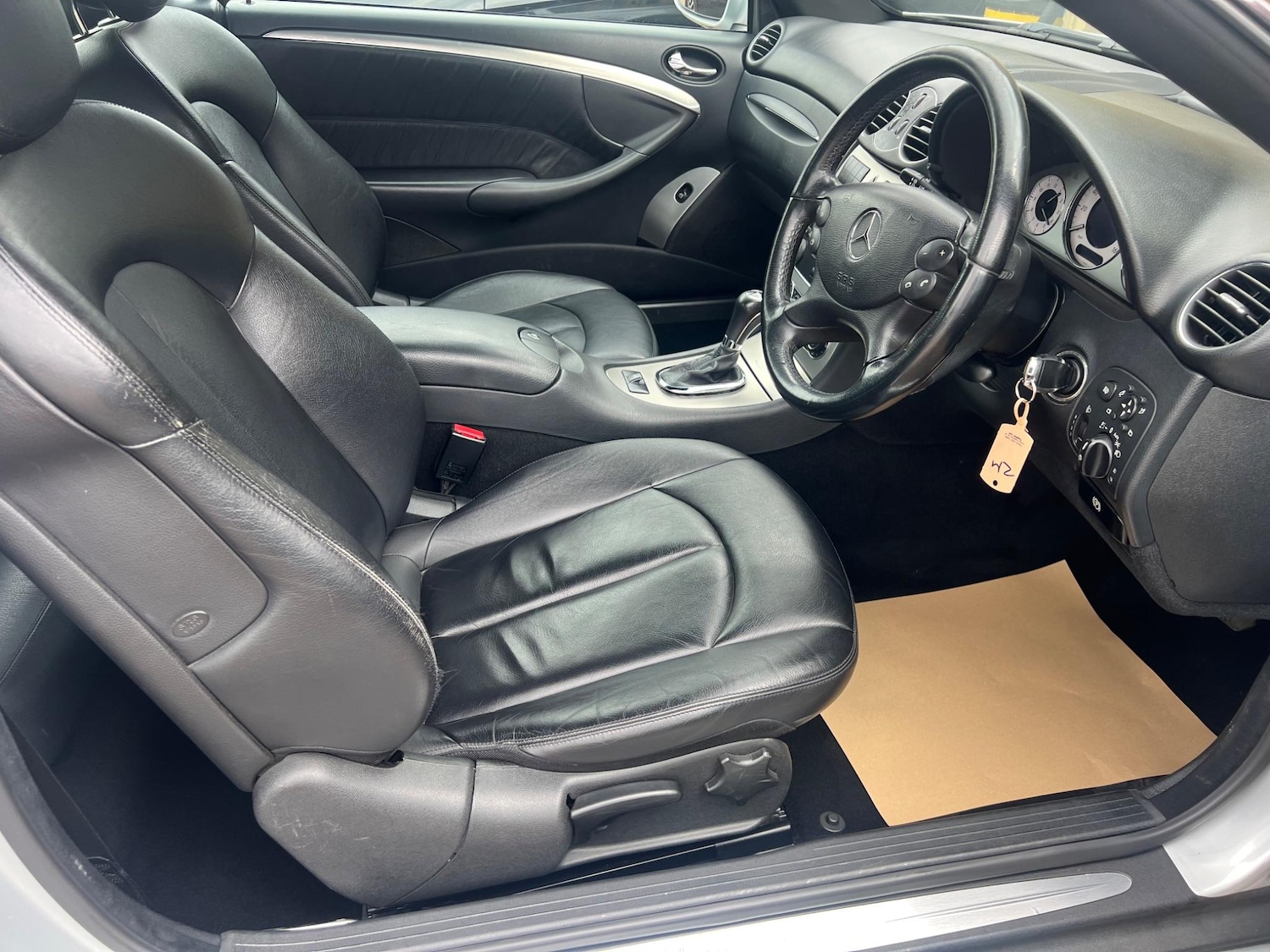 Used Mercedes-Benz CLK 2006 for sale - 76024692: Photo 17