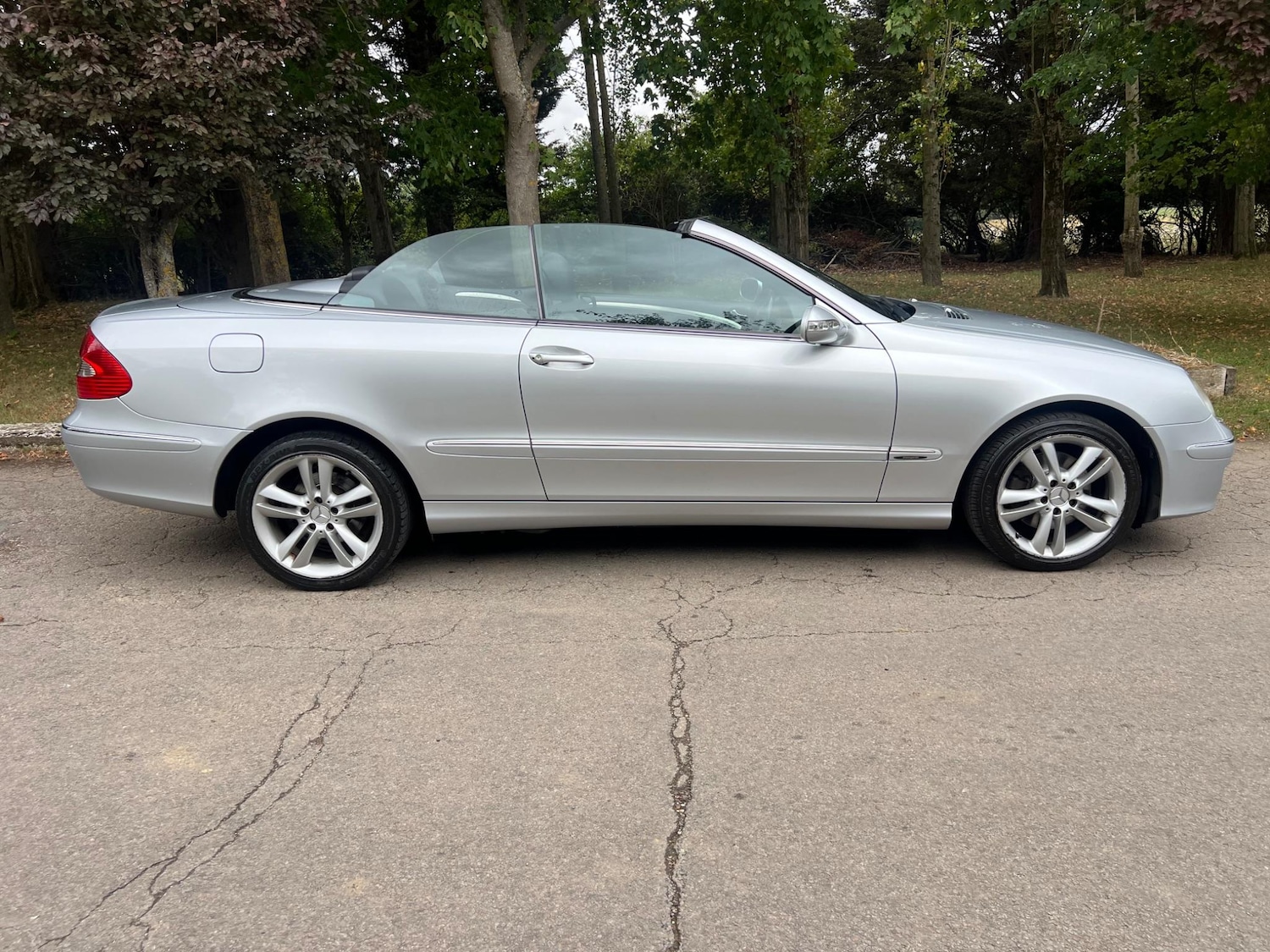 Used Mercedes-Benz CLK 2006 for sale - 76024692: Photo 7