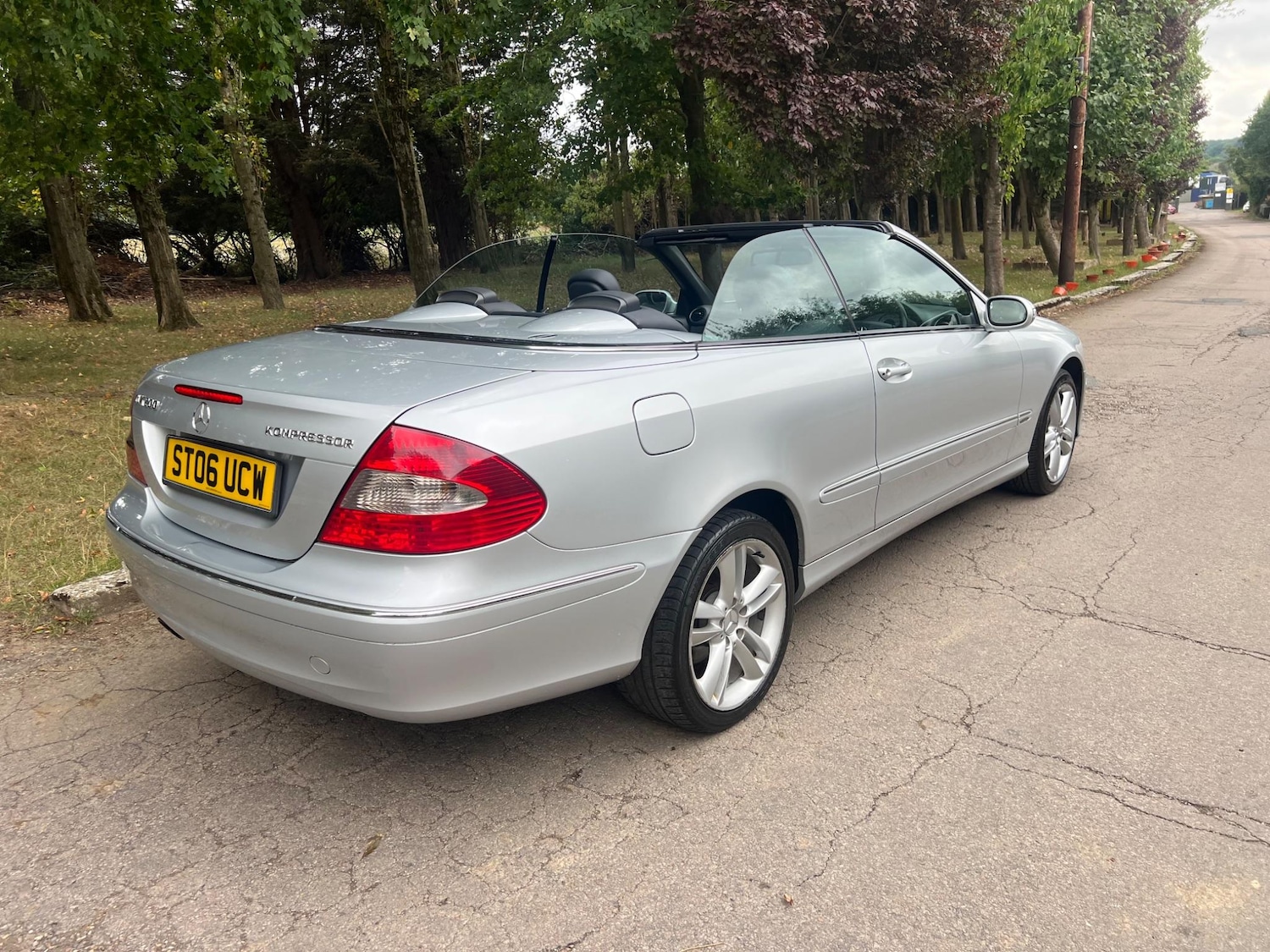 Used Mercedes-Benz CLK 2006 for sale - 76024692: Photo 9