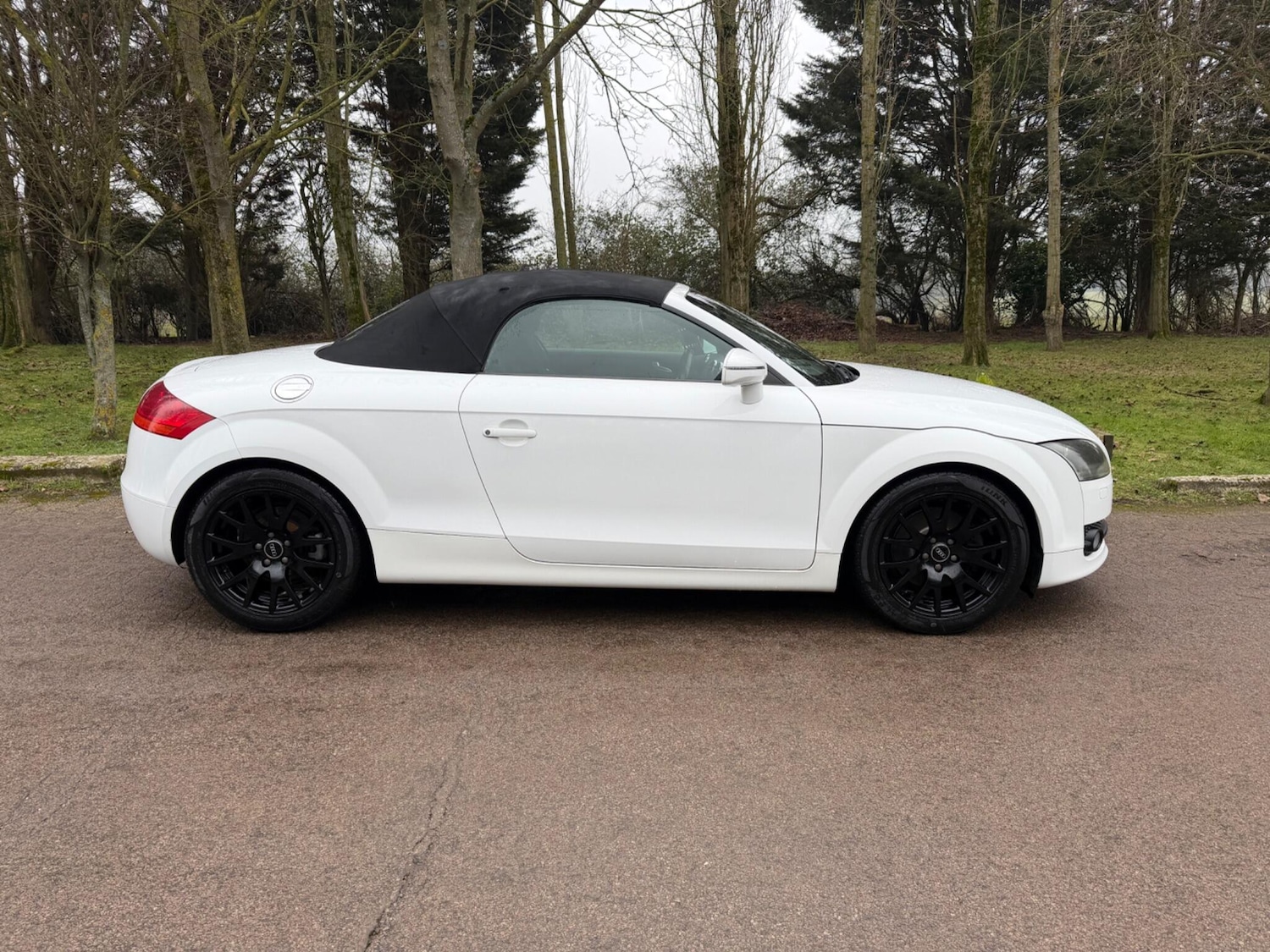 Used Audi TT 2010 for sale - 77424791: Photo 14