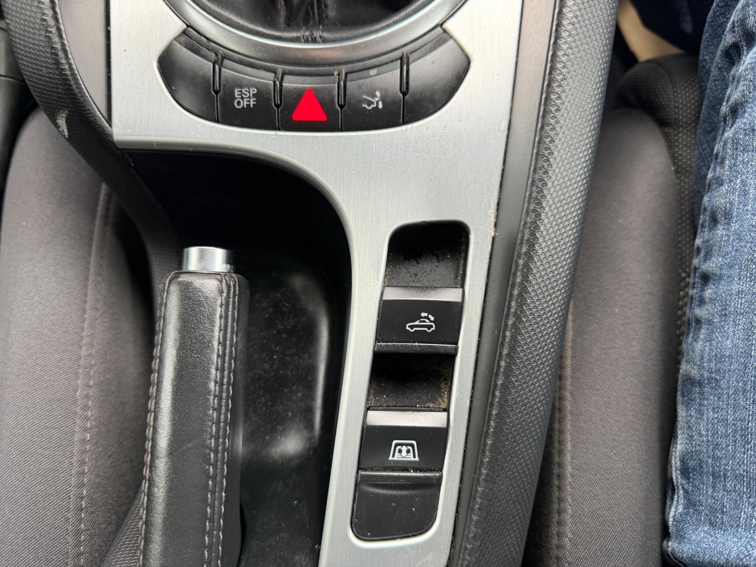 Used Audi TT 2010 for sale - 77424791: Photo 23