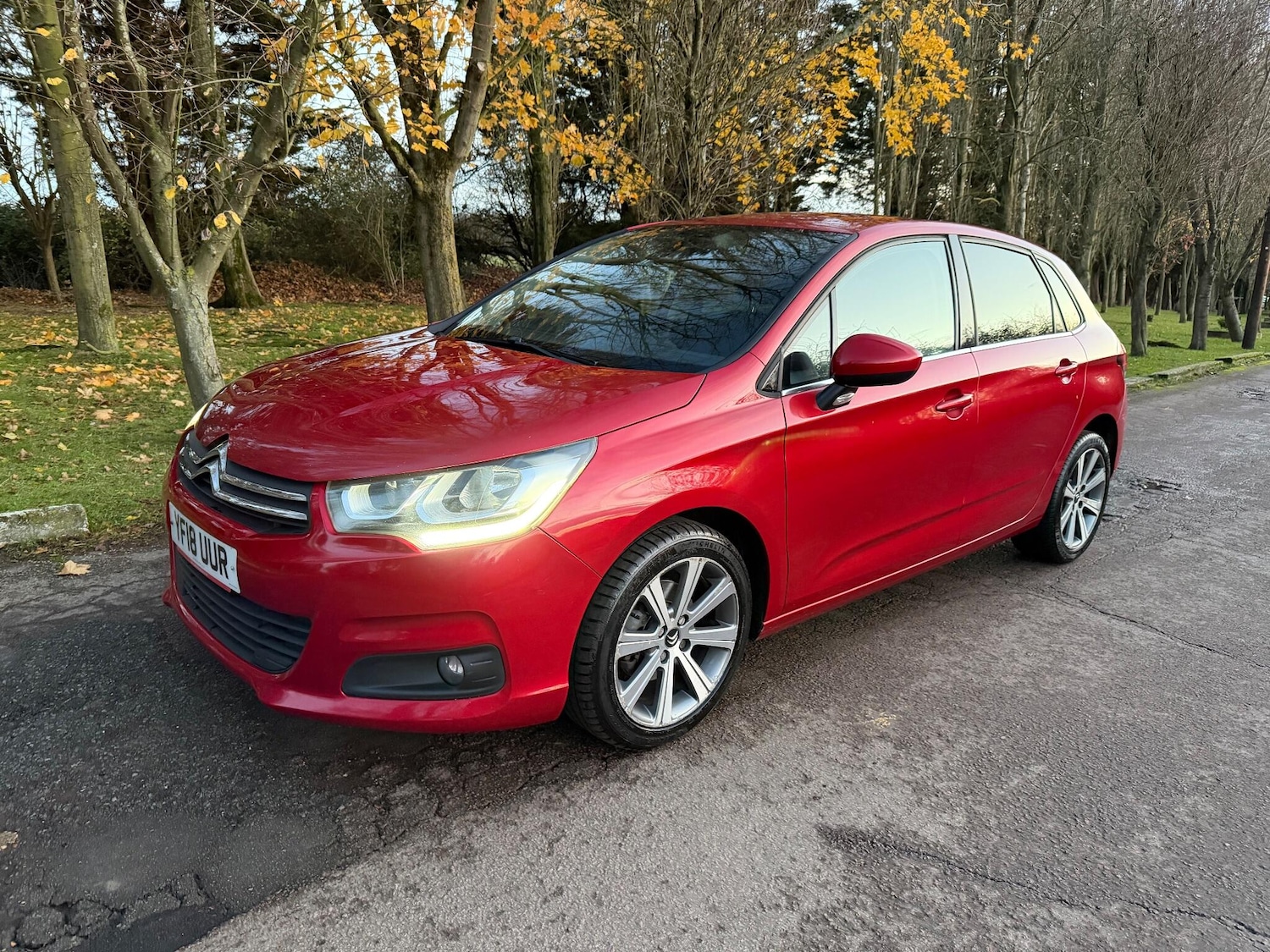 Used Citroen C4 2018 for sale - 76700755: Photo 2
