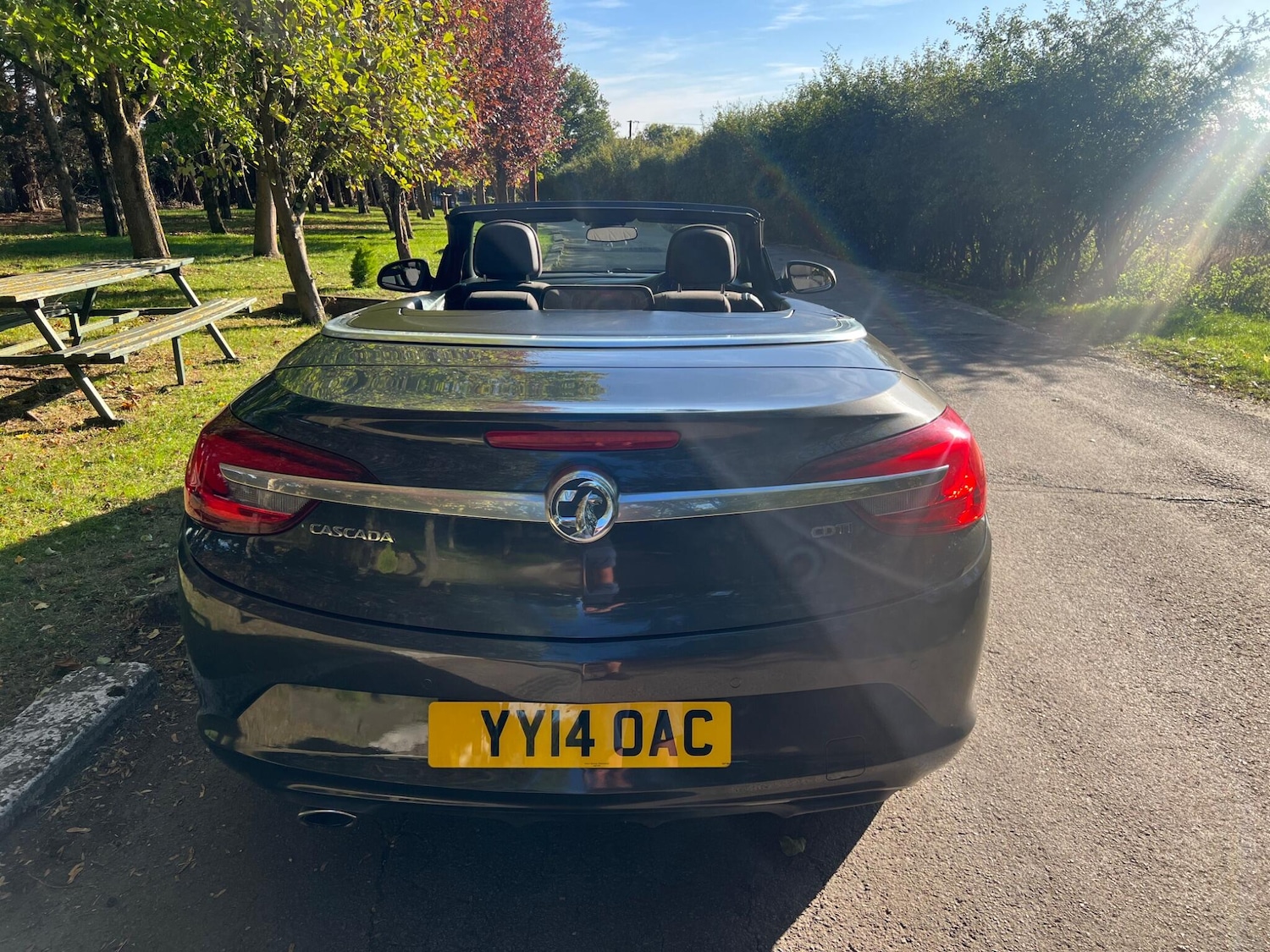 Used Vauxhall Cascada 2014 for sale - 76752555: Photo 9