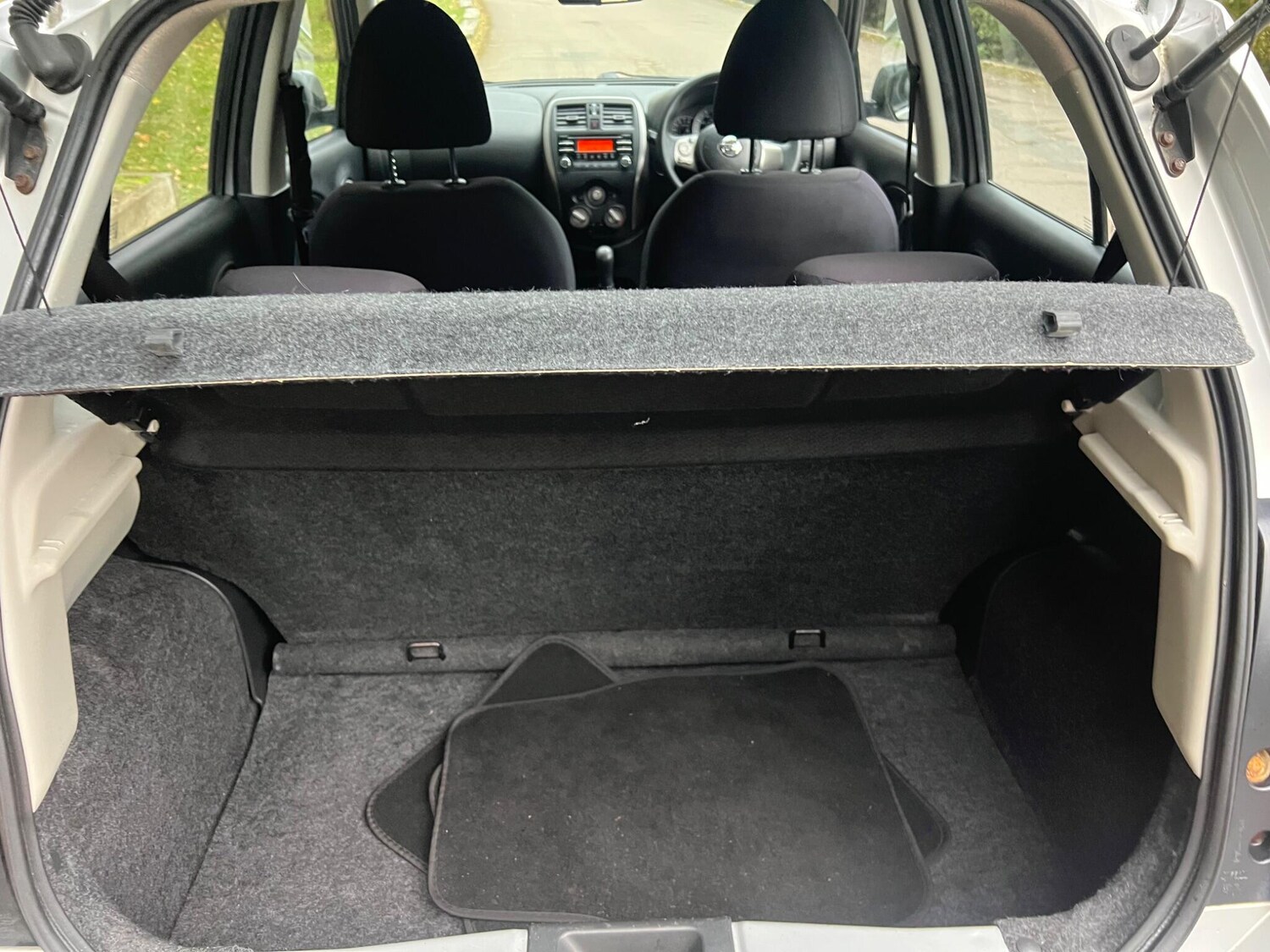 Used Nissan Micra 2014 for sale - 76200651: Photo 15