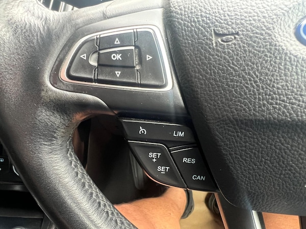 Used Ford Focus 2014 for sale - 76326909: Photo 19