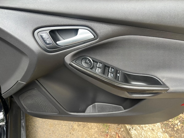Used Ford Focus 2014 for sale - 76326909: Photo 21