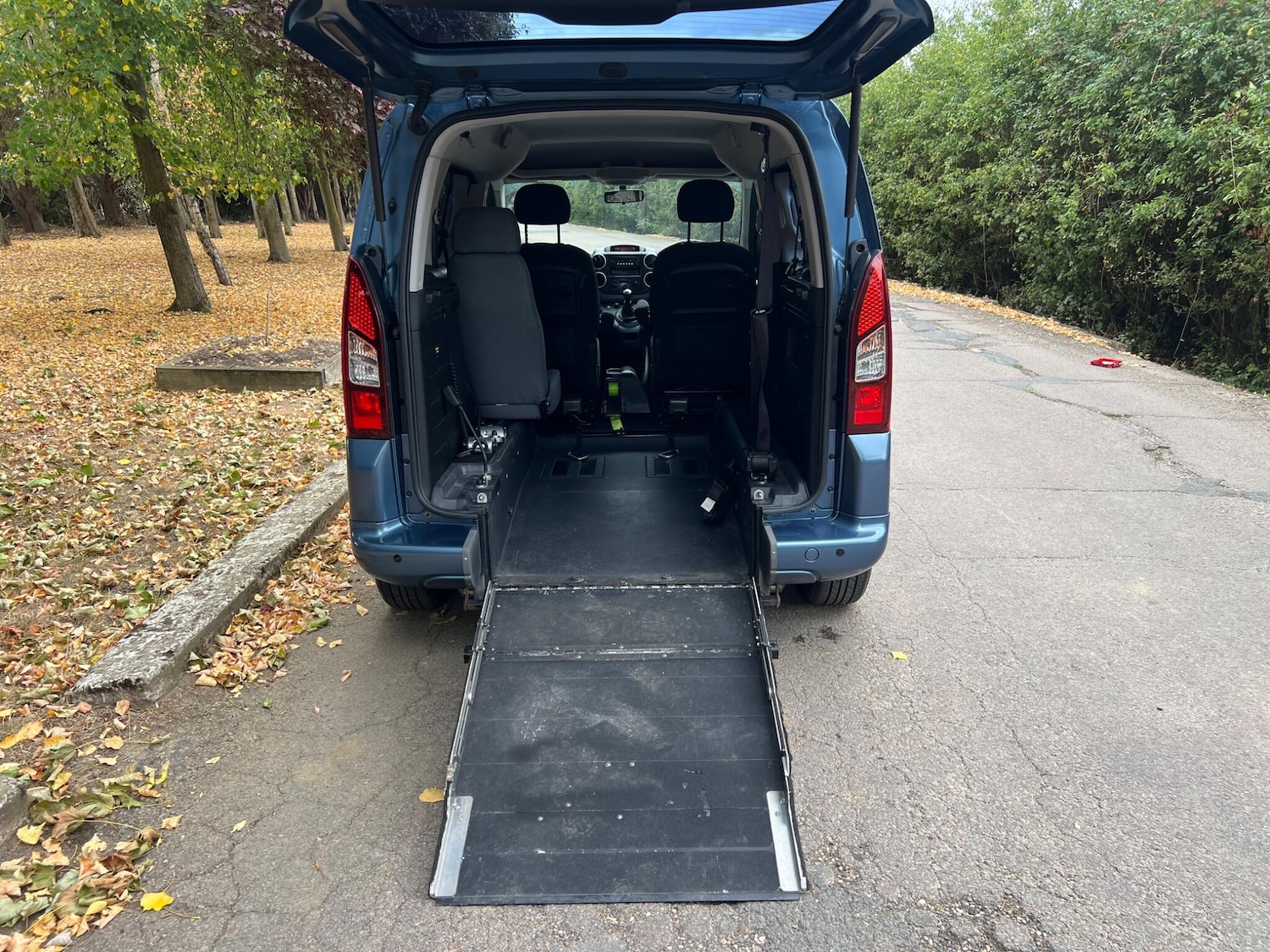 Used Peugeot Partner Tepee 2015 for sale - 76753046: Photo 12