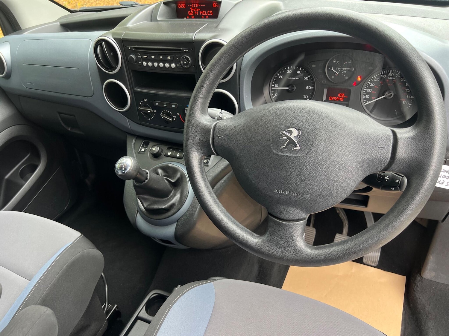 Used Peugeot Partner Tepee 2015 for sale - 76753046: Photo 13