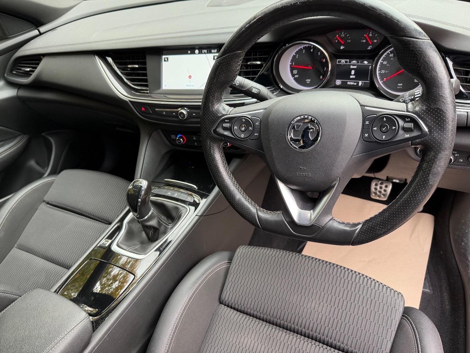 Used Vauxhall Insignia for sale - 76485755: Photo 10