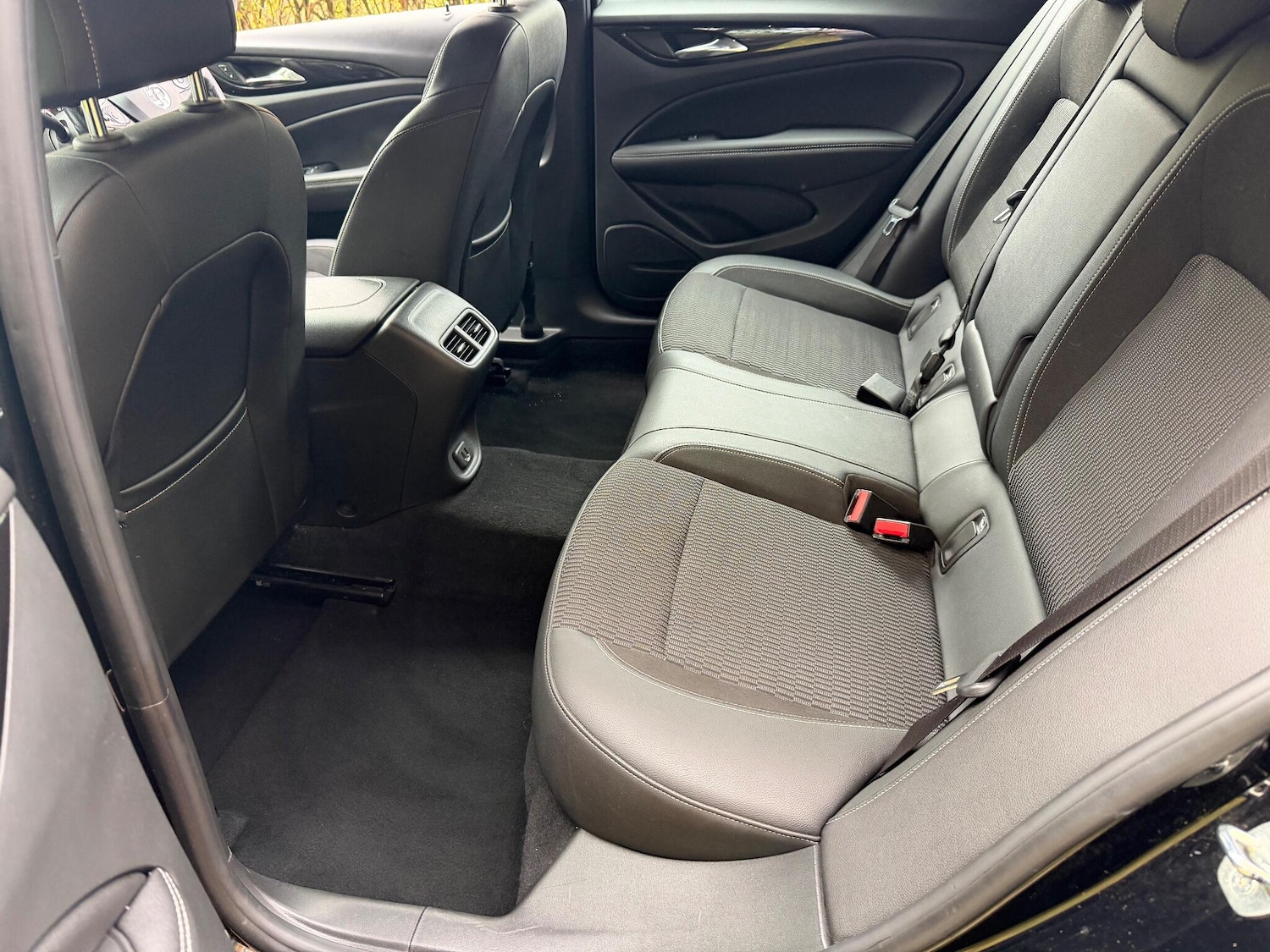 Used Vauxhall Insignia for sale - 76485755: Photo 14